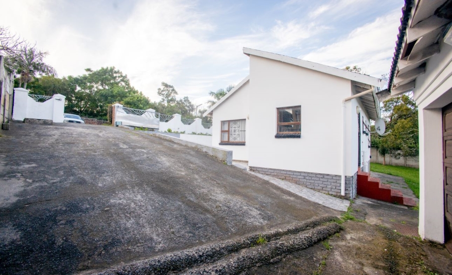 2 Bedroom Property for Sale in Haven Hills Eastern Cape